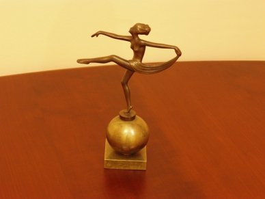 Statuetka